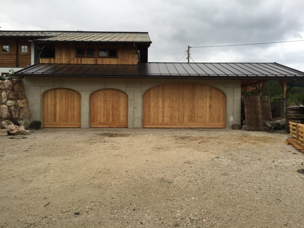 Tor aus Holz